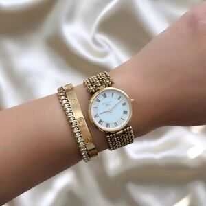 AUTHENTIC RARE VINTAGE DIOR MOTHER-OF-PEARL WATCH
